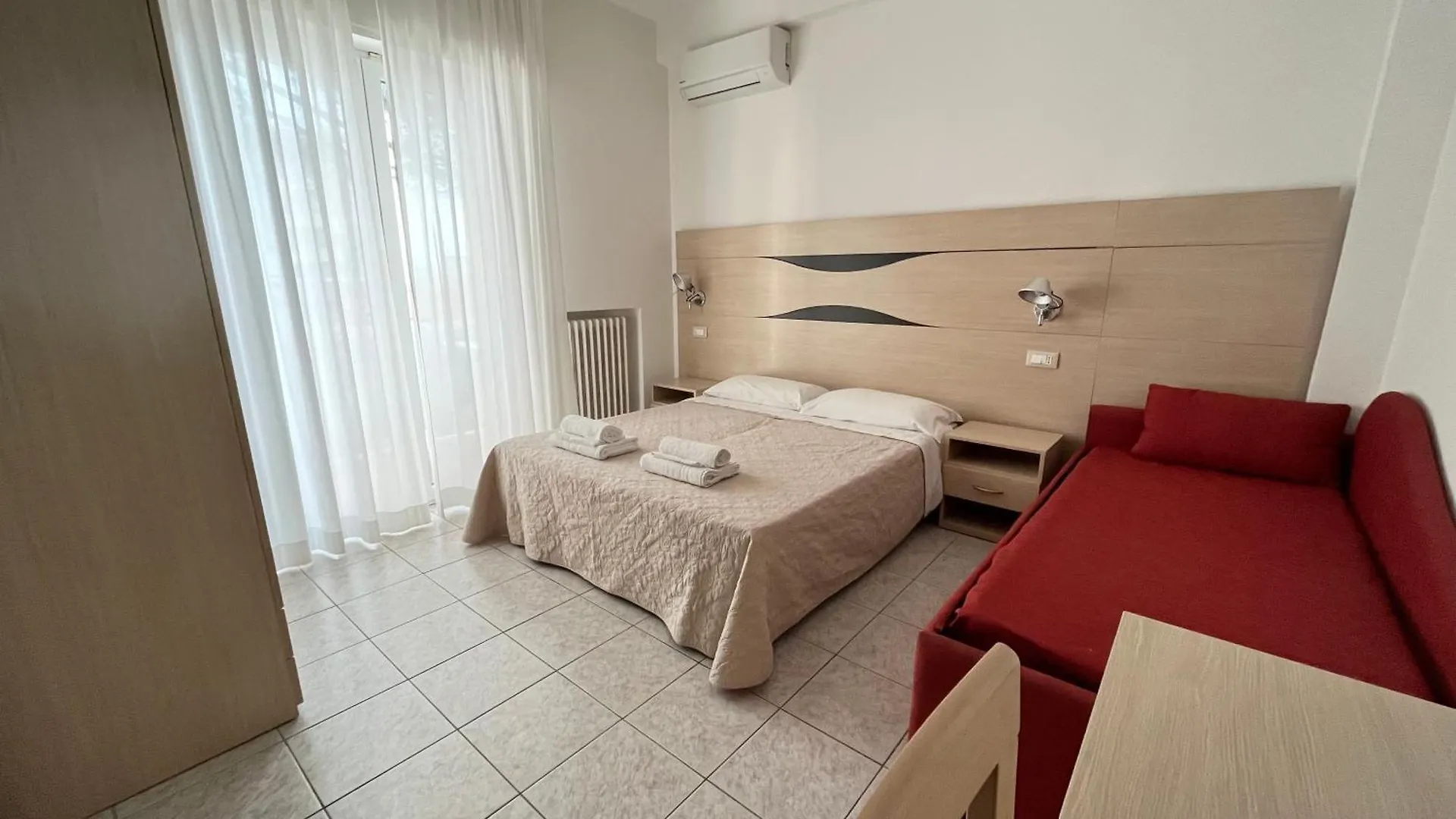 Hotel Rosen Garden Milano Marittima 3*,  Italy