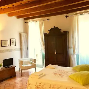 I Balconcini , Bergamo Italy